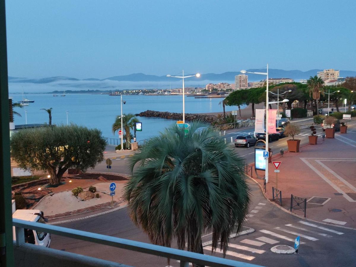 Saint-Raphaël Le Belvedere Du Vieux Port Plages Centre Et Gare A Pied מראה חיצוני תמונה