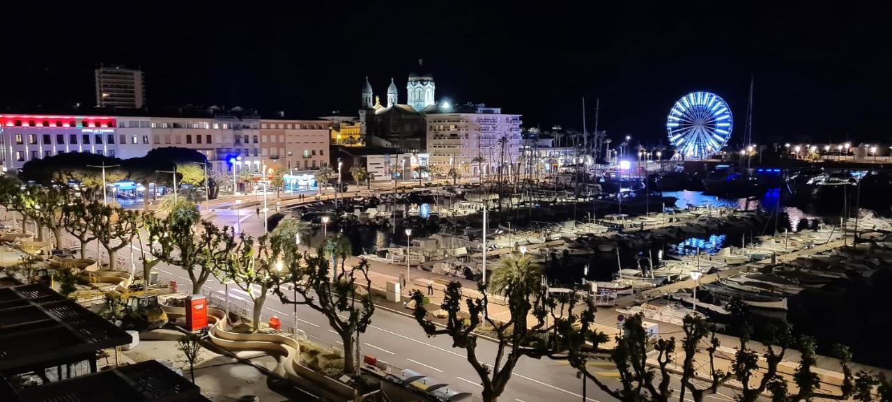 Saint-Raphaël Le Belvedere Du Vieux Port Plages Centre Et Gare A Pied מראה חיצוני תמונה